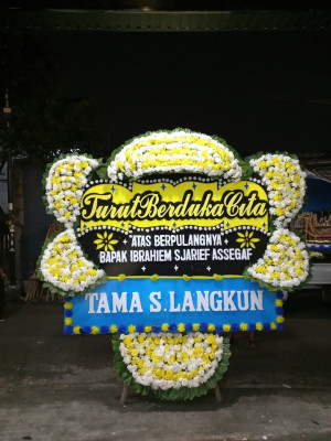 Papan Bunga Duka di Gunungsungging